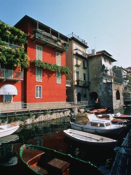 Lecco, boats