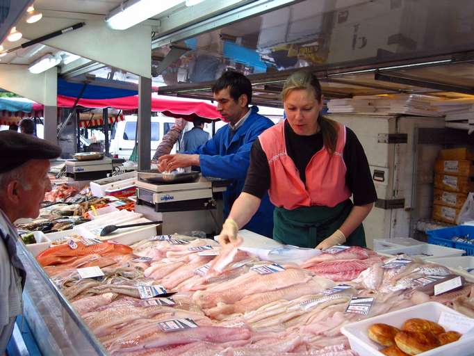 Lokaler Fischmarkt