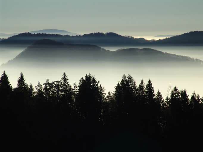 Inversionswetterlagen in den Tälern Zasavskas 