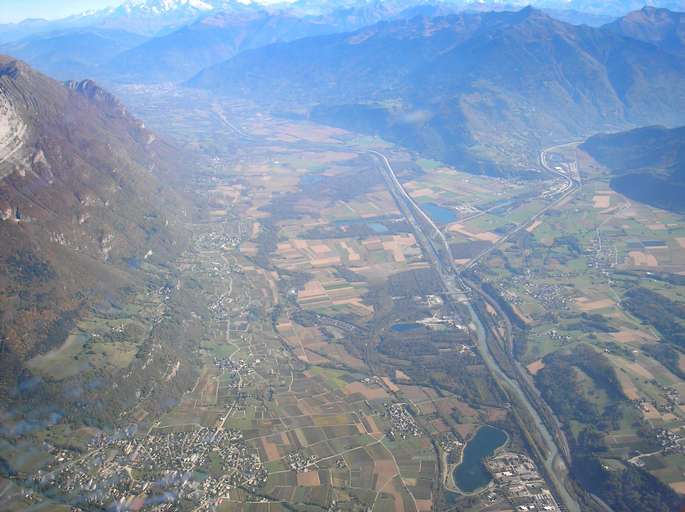 Saint-Pierre d'Albigny, Valle Isère