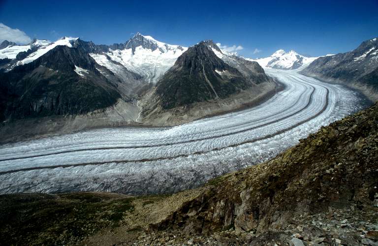 Der größte Gletscher der Alpen, der Aletschgletscher