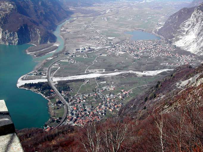 La Pianura Chiavenna nel Val Chiavenna