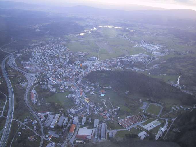 Verkehrsknotenpunkt Postojna/Adelsberg im Pivkatal