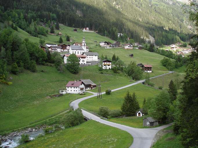 Zaunhof, ein Ortsteil von St. Leonhard im Pitztal