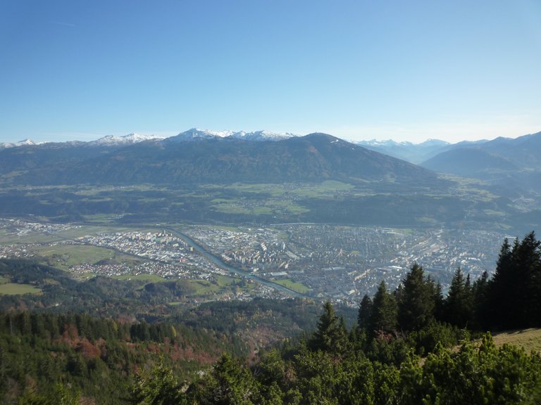 Blick auf Innsbruck von der Nordkette aus