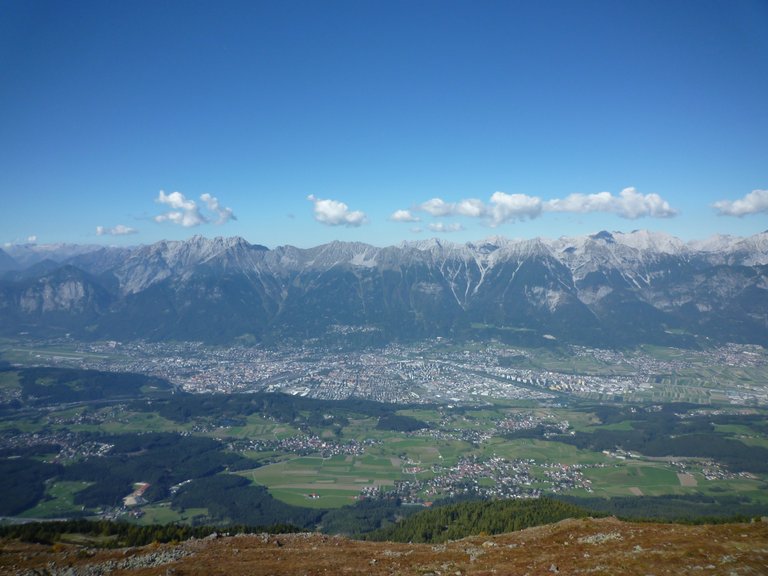 en:Innsbruck, mit östl. Mittelgebirge