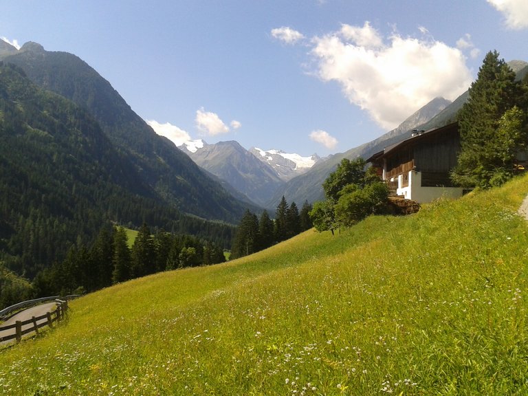 Blick in das Unterbergtal (hinteres Stubaital)