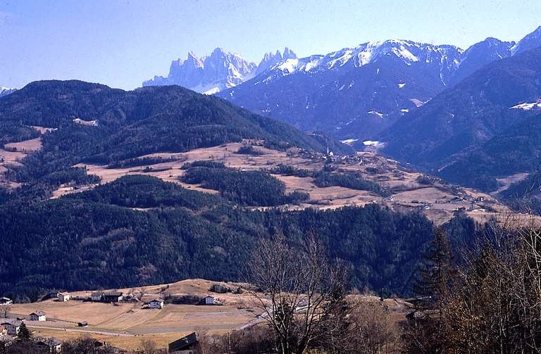 Tiers mit den Dolomiten 