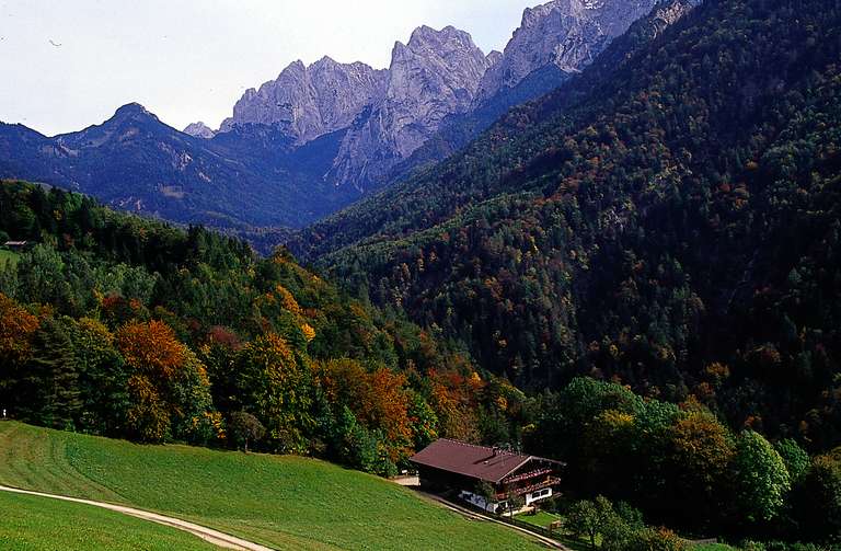 Kaisertal with view of Wilder Kaiser and Stripsenjoch