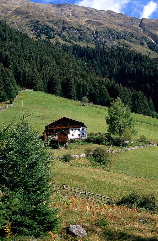 Farm house in Oberiss, Neustift