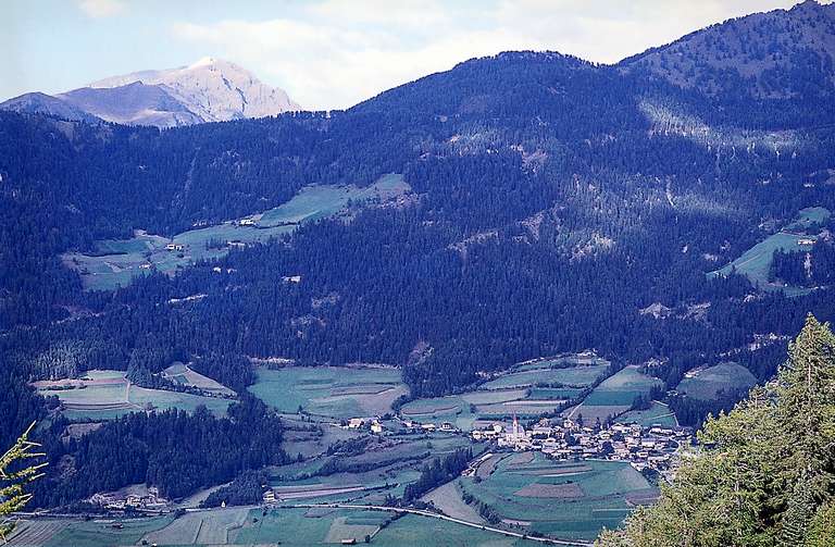 Frazione Trens, Campo di Trens