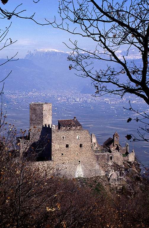 Appiano sulla strada del vino, il Castel d'Appiano