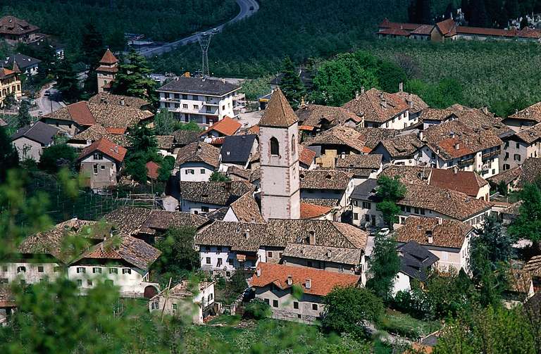 Frazione San Michele, Appiano sulla strada del vino