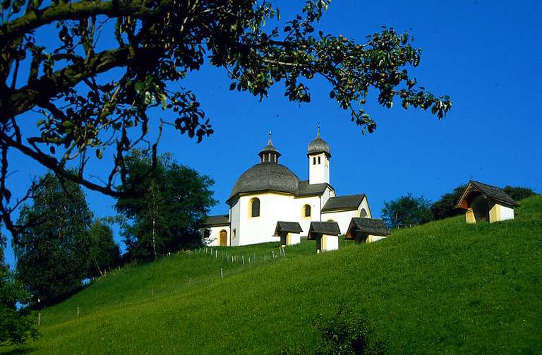 Arzl bei Innsbruck Kreuzwegkapelle