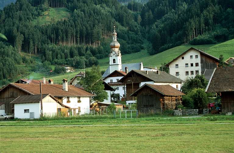 Polling, la chiesa parrocchiale