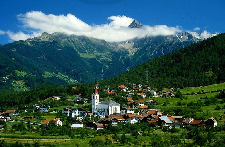 Blick auf Roppen