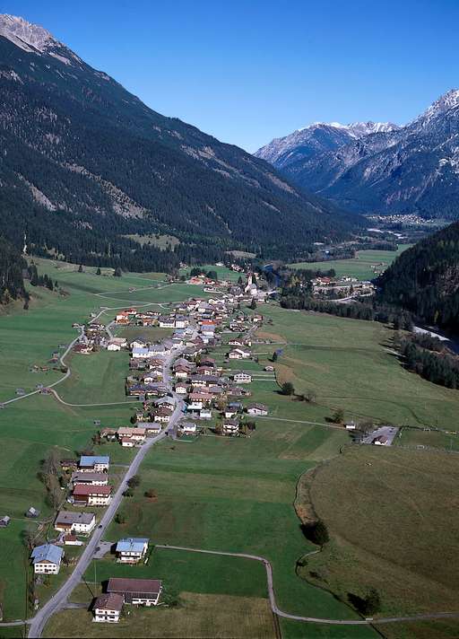 Häselgehr, von Süden