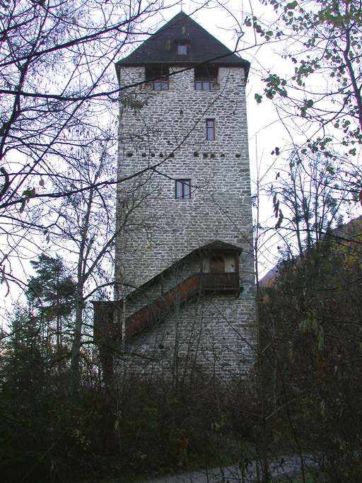 St. Petersberg, Faulturm