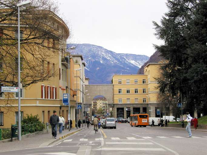 Siegesplatz, Bozen