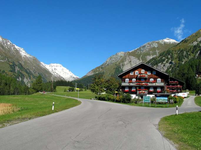 Hof bei Kals, Blick Richtung Dorfertal