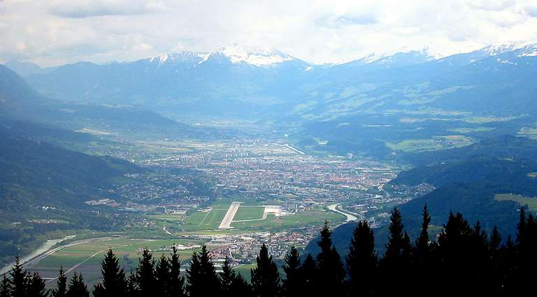 Innsbruck mit Flughafen