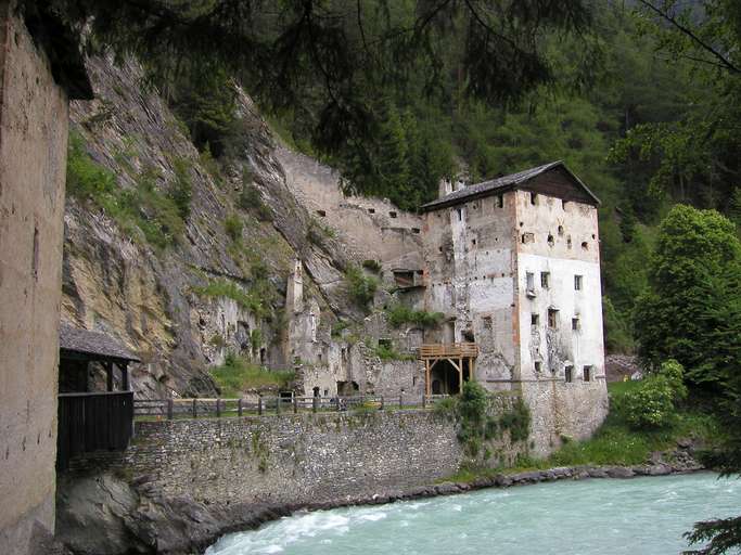 Castle Altfinstermünz