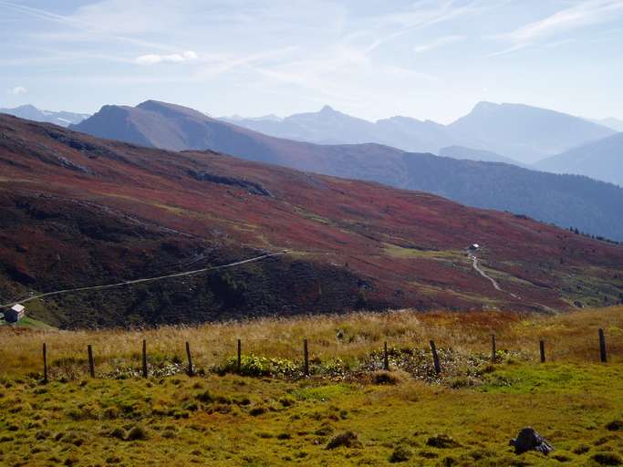 Alpine pasture land in the Tuxer Alpen (Navis)