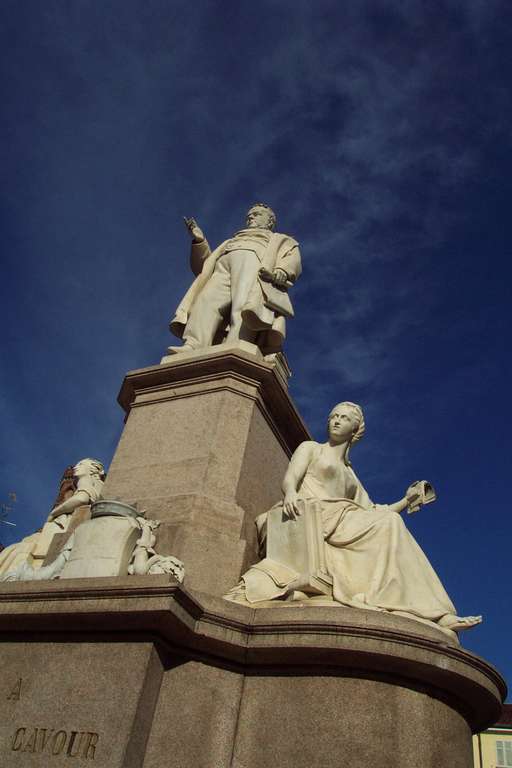 Piazza Cavour, Vercelli