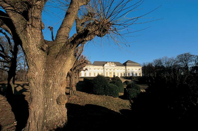 Halbturn Castle