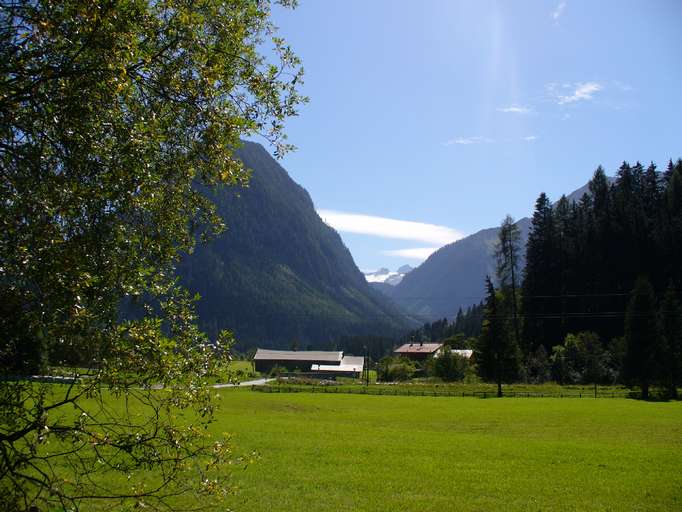 Obersulzbachtal with Venedigergruppe