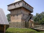 Foto: Burg aus dem frühen 14. Jh., Bachritterburg (Kanzach) (Stephan Holdermann)